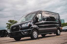 Spacious Van Transport